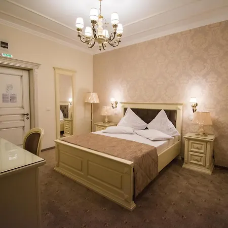 Turistica Tosca Regal 4* Bacău